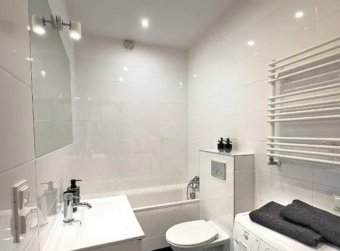 Nowa Cukrownia アパート *